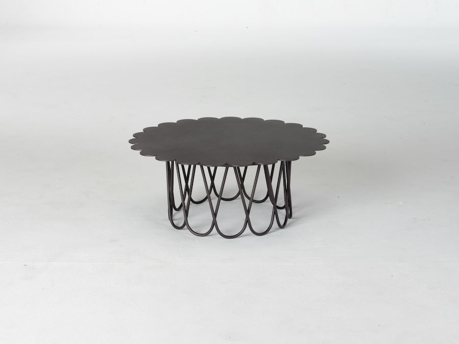 A photo - Girard Flower Table – Small