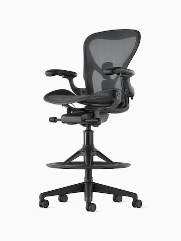 Black Aeron Stool, viewed from a 45-degree angle.