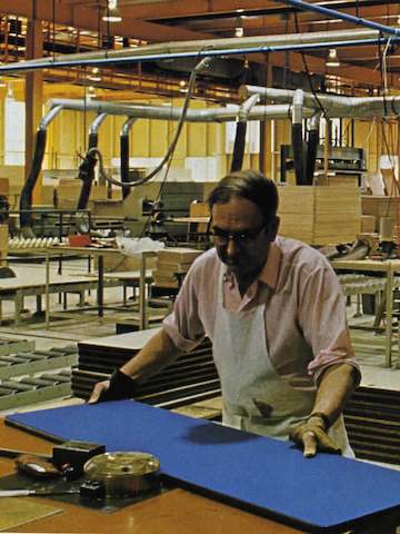 The space should be subservient to human activity.